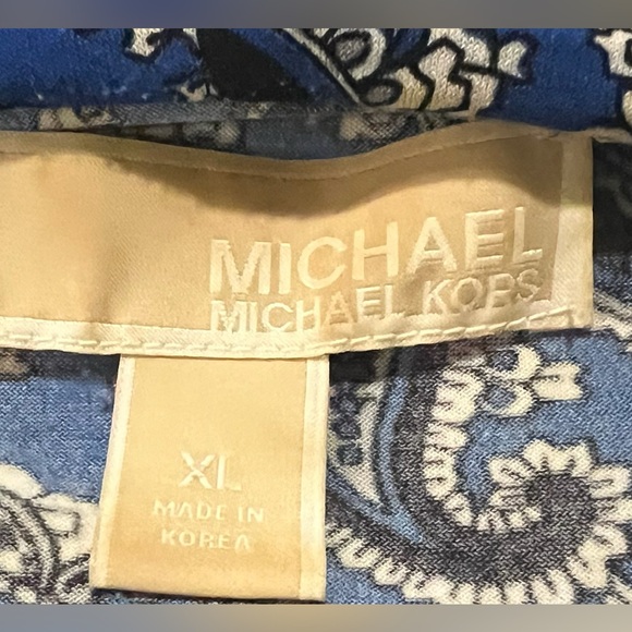 BIG SALE(4 for $30)- Michael Kors Blue and White Paisley Blouse - Picture 5 of 6